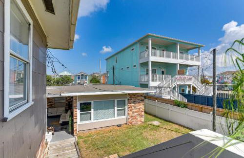 about 1 Mi to the Strand! Couples Retreat in Galveston - Foto 17