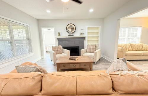 Charming Leesburg Cottage/Walk to HistoricDowntown - Foto 23