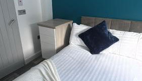 Next to USW 3 EnSuite Bed Home in Treforest - Foto 5