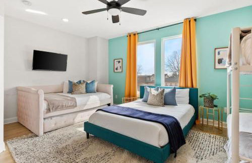 Upscale Townhome 3 miles to Downtown with 2 Car Garage - Foto 30