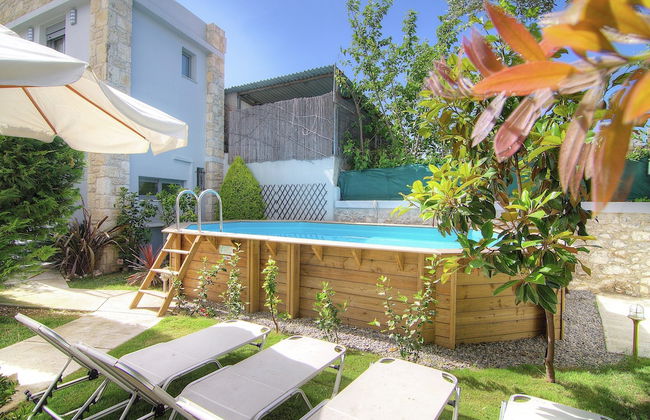 Authentic 10 Person Villa Near the Sea - Foto 15