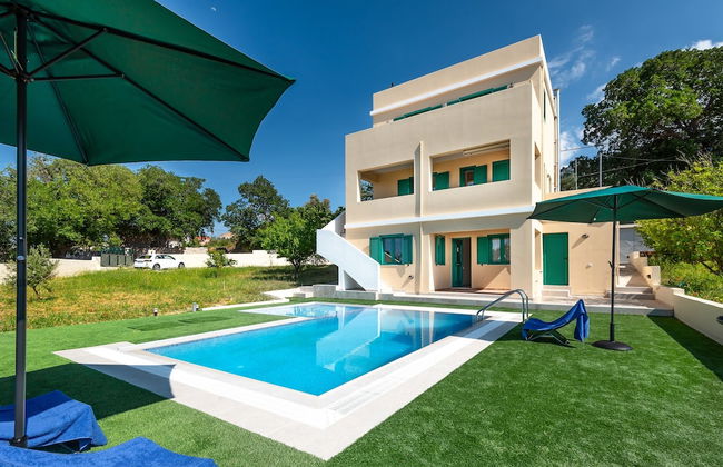 Anemos Villa in Salakos - Photo 18