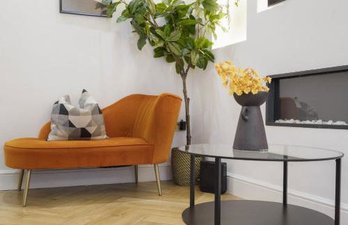 Stylish Kentish Town HomePrivate Garden Jacuzzi - Foto 29