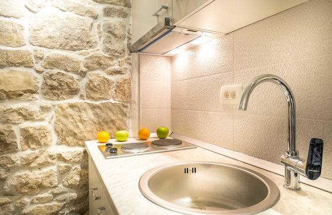 Split Oasis Apartments - Photo 19