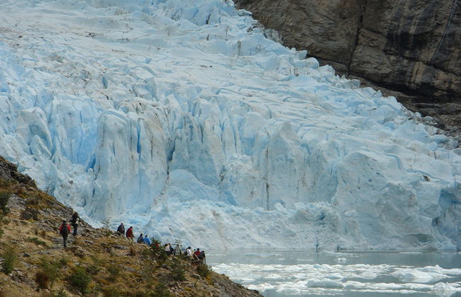 Navigazione ai Ghiacciai Balmaceda e Serrano - Foto 5
