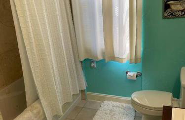 2 Bedroom Home Downtown West Palm Close to Beach - Foto 31