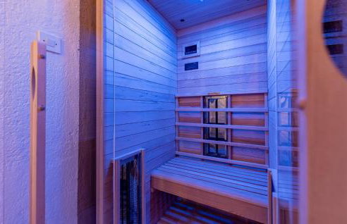 Nice Home In Udbina With House A Panoramic View - Photo 31