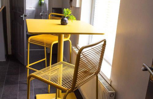 Spacious Large Group House Near NEC and Airport - Foto 66