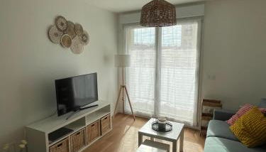 New & serene II 1 bedroom appartement near La Défense Paris Parking and Fibre - Foto 3