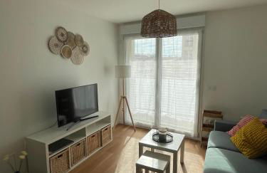 New & serene II 1 bedroom appartement near La Défense Paris Parking and Fibre - Foto 3