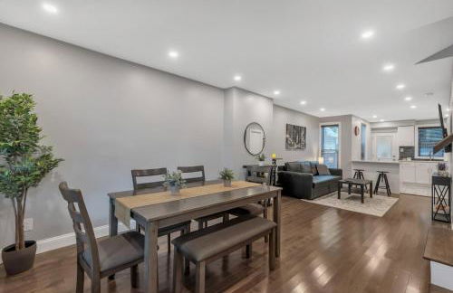 University City Executive Modern 3BR 2BA Within 5 min to Drexel, University of Pennsylvania, & Children's Hospital of Pennsylvania - Photo 11