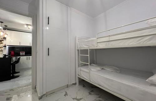 Aem House - Photo 20