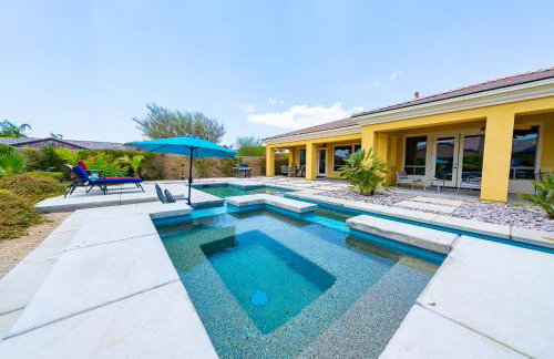 Luxurious 5BR Resort Style Home w/ Pool & Spa - Foto 20
