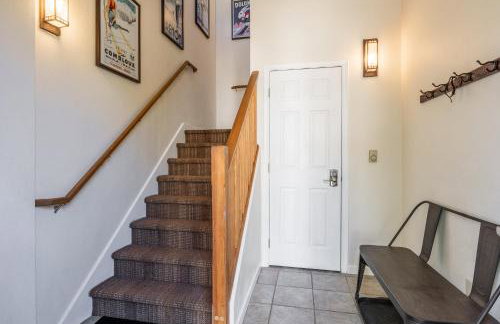 Mammoth Green #210 - Nearly Ski-in Ski-Out 2 Bedroom 2 Bath, Sleeps 6 on Golf Course - Photo 22