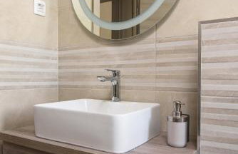 Villa Barbara & Zoran with free parking and heated swimming pool - Photo 56