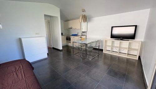 Casa vacacional a 5 min de playa y bus al centro - Foto 4