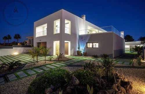 V5 Villa Emma - Luxury 5 bedroom, Pool and Jacuzzi - Foto 75