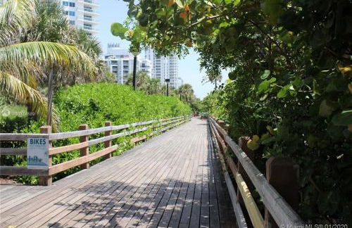 Ocean Breeze Studio With Parking By The Beach - Foto 29