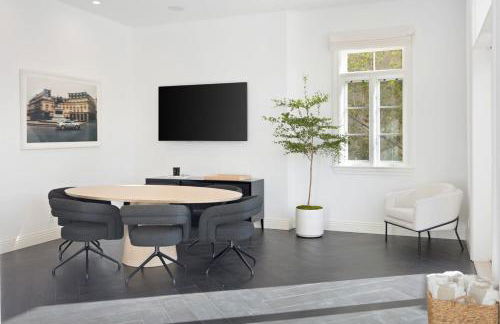 Chateau Beverly Hills by Stay Awhile Villas - Foto 22