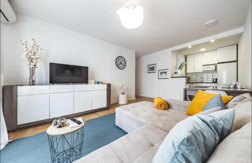 Apartman Gold Oasis, self service check-in - Foto 1
