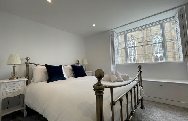 Breathtaking Views on Historical Street- Central - Foto 7