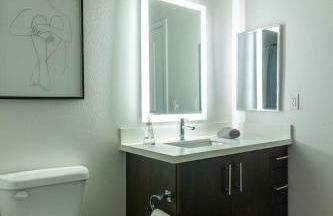 Modern Serenity Apartment for a Comfortable Stay - Foto 9