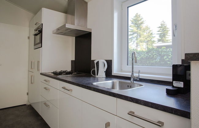 Modern House With Roof in Rhenen - Photo 5