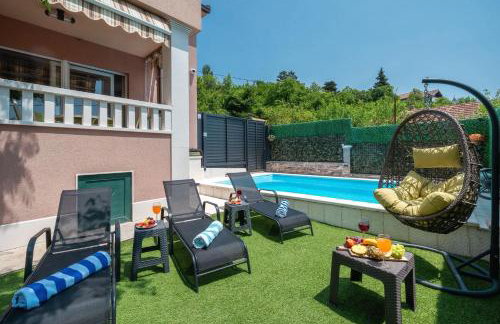 Villa Viktoria with private swimming pool - Photo 49