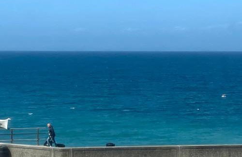 Luxurious Beach House Chesil Beach. Sleeps 6 - Photo 25