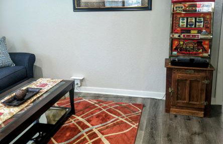 Lake ConRoy Estates - Unit B with Pool Access - Photo 8