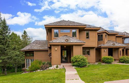 Gorgeous Executive Lutsen Townhome - Ski-in Ski-out, Pool, Hot Tub, Hiking, Biking, campfires and more! - Foto 29