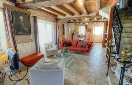 Gîte de charme XVIIe siècle avec jardin clos, balnéo, terrasse panoramique et WIFI près du Château de Villandry - FR-1-381-471 - Foto 12