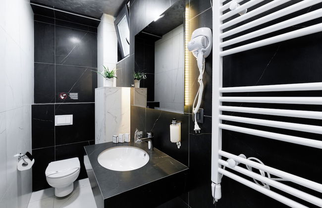 Nest Suites - Photo 37