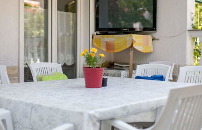 Charming Palit Kroatien Holiday House With Garden - Foto 8