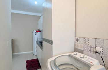 Lindo ap, mobiliado na praia do Novo Campeche - Foto 11