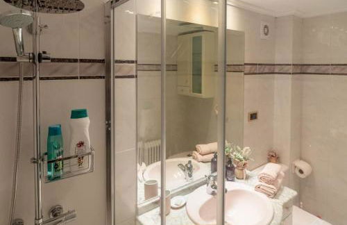 Exclusivo espacio - Parking Gratis - Foto 23