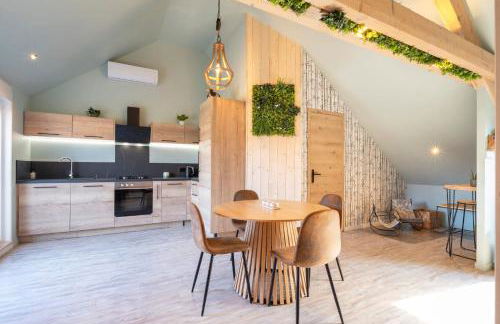 La Cabane - deux chambres et grande terrasse - Foto 1