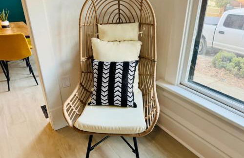 Jungle House Columbus Sleep 12 Downtown Ohio Free Parking - Near Convention Center & Nationwide Arena - 4BR Short North Luxury Home - Over 5,800 Five Star Stays - Foto 11