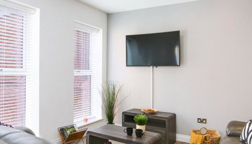 Pluxa The Hideaway - Fully private serviced apartment & parking - Foto 4