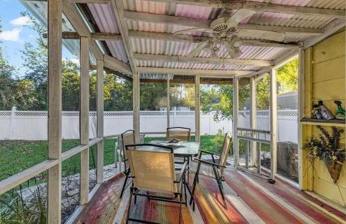 Cozy Cottage mins from NASA, Kemah Boardwalk, Galveston Bay - Foto 25