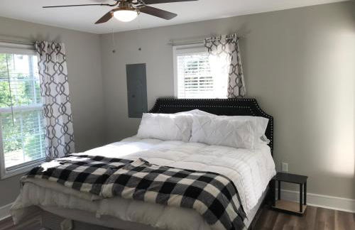 Brand New 3 bedroom 2 bath Home (Built 2022) - Foto 4