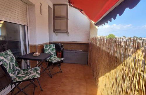 ¡Espectacular apto con vistas al mar con Wifi! - Foto 26