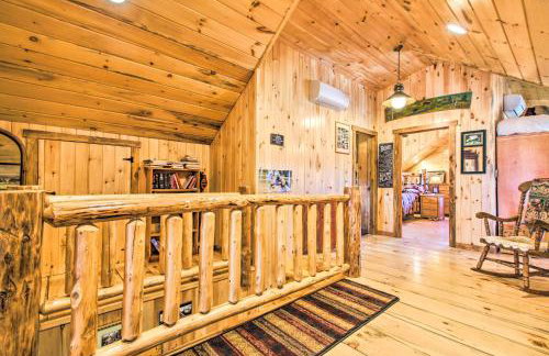 Chic Brandon Cabin with Pool, Hot Tub and Sauna! - Foto 12