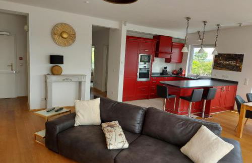 AT THE TOP - Penthouse über den Dächern der Stadt - Photo 12