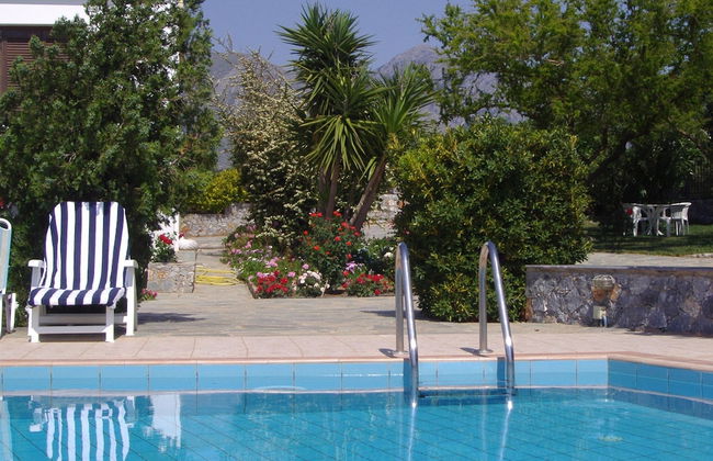 Villa in Lefkogia With Private Pool - Foto 20