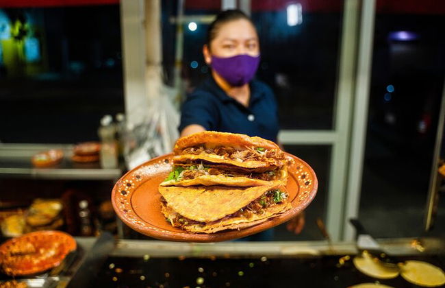 Private Cancun Taco & Mexicana Food Tour com degustação de tequila - Foto 3