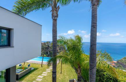 Villa Skylark - by LovelyStay - Foto 54