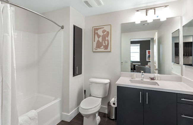 Landing Apartments Huntsville - Photo 11