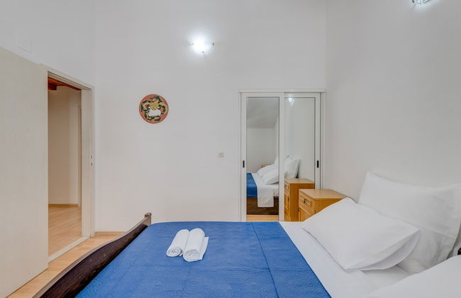 Spacious apartment Zvone with 3 balconies and parking - Foto 5