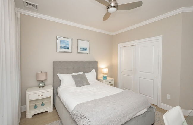 Spacious 6BR Beach Home With Elevator Decks - Ideal for Family Holidays Winter Escapes - Foto 13